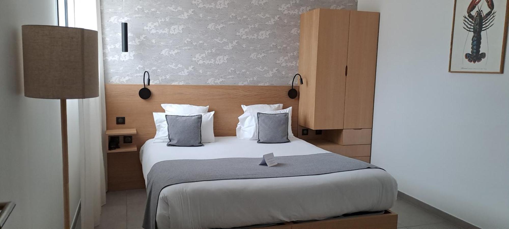 Hotel L'Albatros แซ็ง-โทรจง-เลส์-แบ็งส์ ภายนอก รูปภาพ